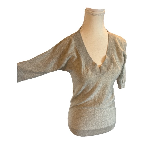 Martin + Osa Gray Cashmere Silk Sweater V-Neck 3/4 Sleeve Top Size Small - Picture 3 of 11